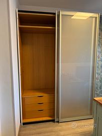 ARMADIO ANTE VETRO