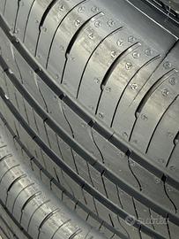 TRENO GOODYEAR 215/55/17 98W ESTIVE