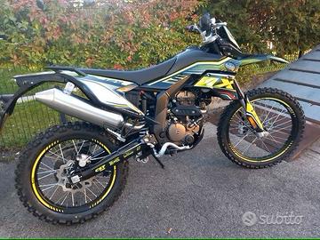 NEW ENDURO F.B Mondial SMX 125 GIALLO M.APRILIA LC