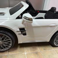 Auto elettrica Mercedes 