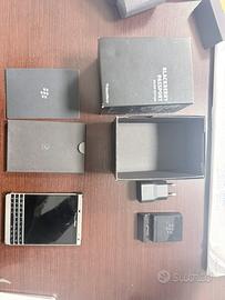 BLACKBERRY PASSPORT SILVER EDITION