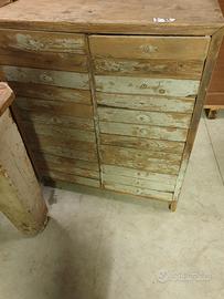 xassettiera in legno di abete