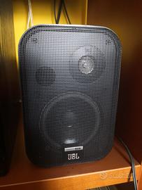 diffusori jbl control one