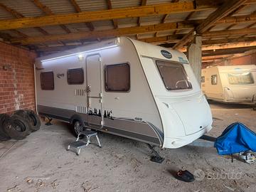 Caravelair Antares Lux 496