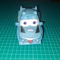 Giocattolo a forma di veicolo in stile cartoon
