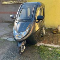 Scooter elettrico 3 ruote