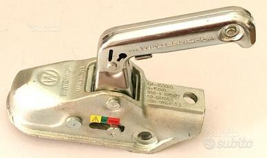 Testina d'aggancio per rimorchio fino a 3000 kg