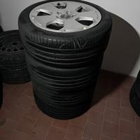 Gomme pirelli