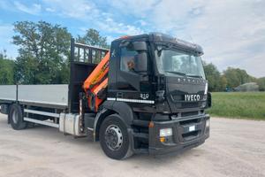 AUTOCARRO CON GRU IVECO MAGIRUS
