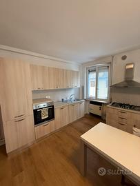 Cucina completa elettrodomestici Beko, rovere