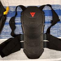 Paraschiena Dainese Manis