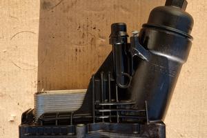 Radiatore Olio Motore Per BMW N47d20C OEM 8507626