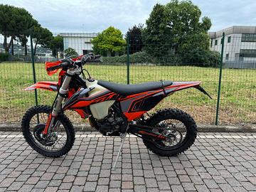 KTM EXC-F 350 4 tempi Ohlins