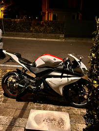 Yzf r125 NON FUNZIONANTE