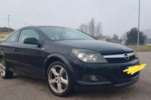 auto usata 330000km marciante 