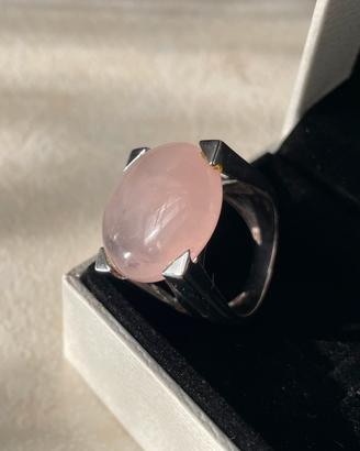 Anello con quarzo rosa