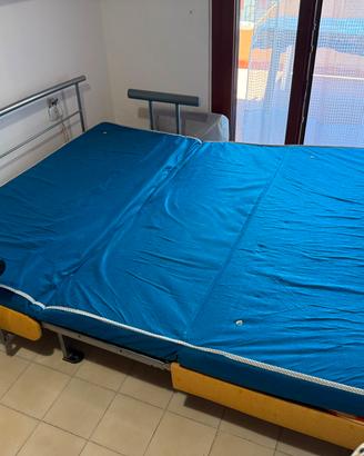 DIVANO pronto letto