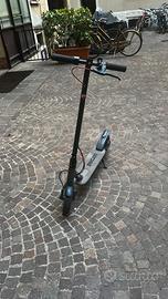 Monopattino Elettrico Ducati