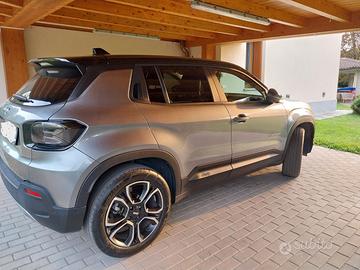 JEEP AVENGER - CON GARANZIA 1 ANNO