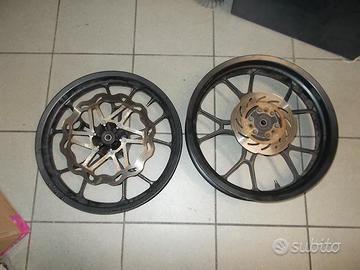 Rieju SMX 125 : cerchi pinza pompa km centralina