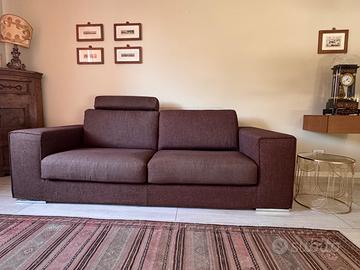 Divano Letto Matrimoniale con Tavolino
