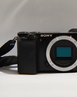 Sony A6000