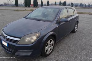 Opel Astra 1.3 CDTI 5P Club Unico prop