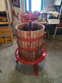 Torchio a leva marca Mearelli