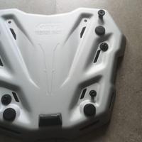 Piastra M9A givi per bauletti Monokey