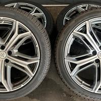 Cerchi e gomme Maserati levante /grecale 21