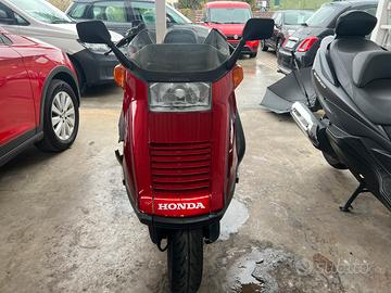 Honda cn 250