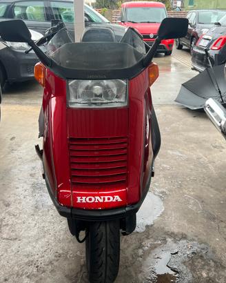 Honda cn 250