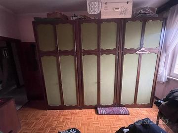 Camera da letto: armadio 6 ante, comò e comodino