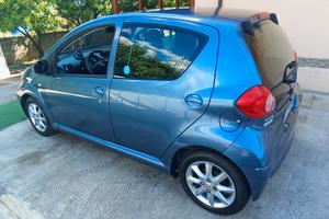 Toyota Aygo 1.0 benzina 