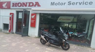 Yamaha T Max 530 SX - km 14494 - anno 2017 -