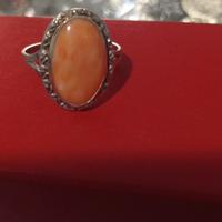Anello cabochon ovale corallo e argento vintage 
