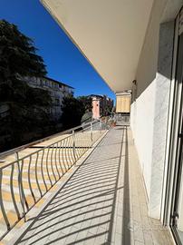 4 LOCALI A MARANO DI NAPOLI