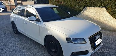 Audi A4 Avant 2.0 TDI 143cv MULTITRONIC S line