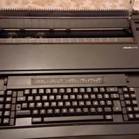 macchina da scrive elettronica Olivetti 