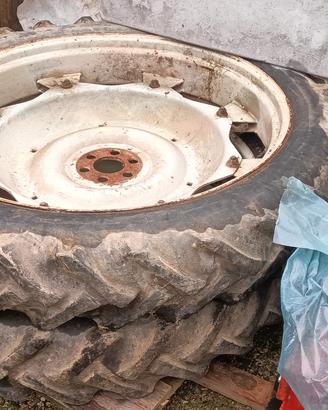 ruote strette per trattore 