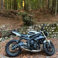 Triumph street triple 675