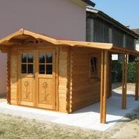 Casetta in legno mt. 2x2 con tettoia euro