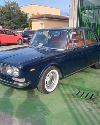 Lancia 2000