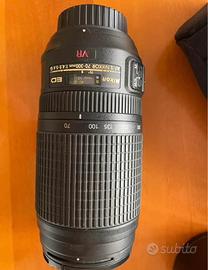 Teleobiettivo Nikon 70-300