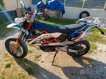KTM 690 Enduro R