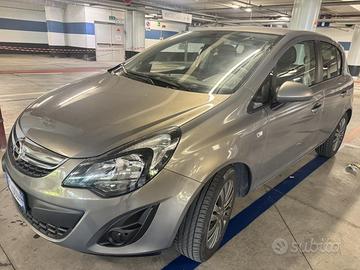 OPEL CORSA 1.2 86CV - SPORT - 5 Porte - 30.000 km!