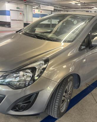 OPEL CORSA 1.2 86CV - SPORT - 5 Porte - 30.000 km!