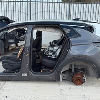 Scocca per ricambi opel grandland 2019/2024