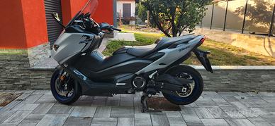 Yamaha TMAX 2020 – 30.000 km – Tagliandi ufficiali