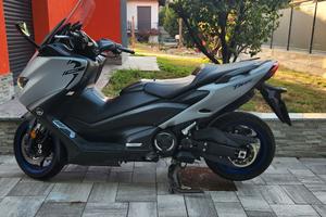 Yamaha TMAX 2020 – 30.000 km – Tagliandi ufficiali